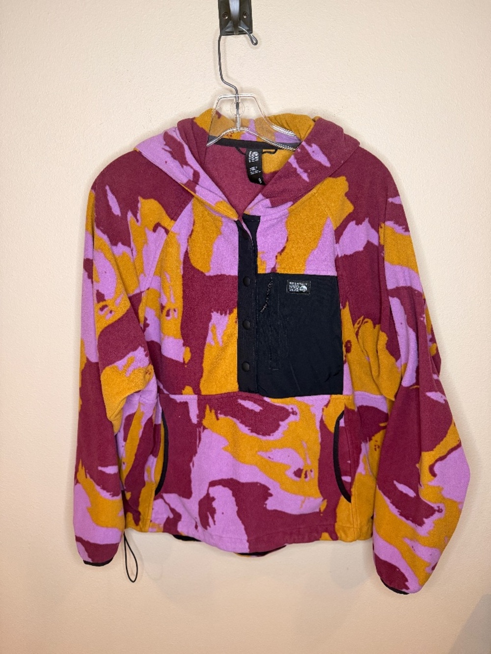 Mountain Hardwear Women's Microchill Snap Neck Pullover. Size SMALL